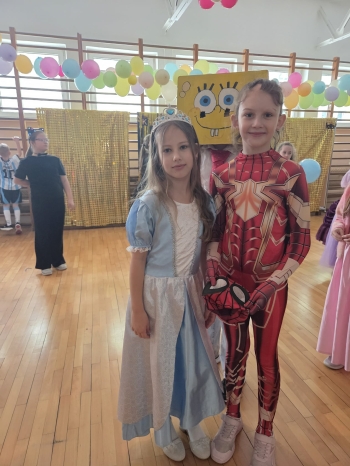 ad8a3661-1146-4e2c-a13b-06b6db12967d