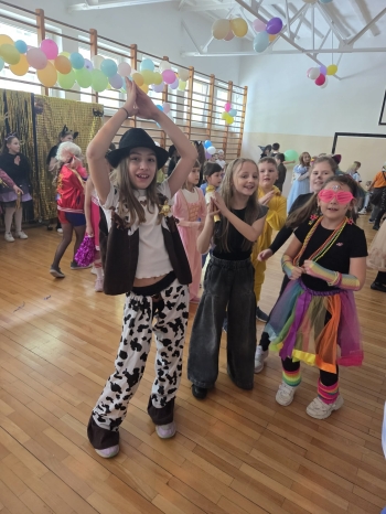 ce1e58ce-d94c-4ec0-9a18-7a77051d71e1