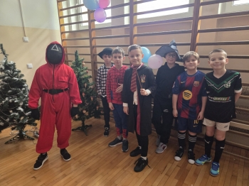 f01af11d-07f7-4c9a-85df-fc6d7b8b3dae