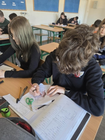 67df239e-2df2-4bf7-b710-24a948e3e9b6