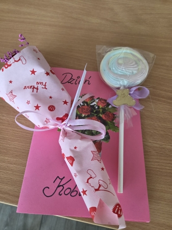 e6fb0e38-6332-413b-b54a-e7934cc67cef