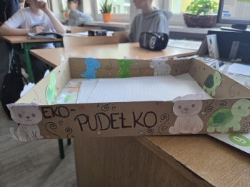 6ae72bb8-f60d-47d3-8d10-dcef8e20c153