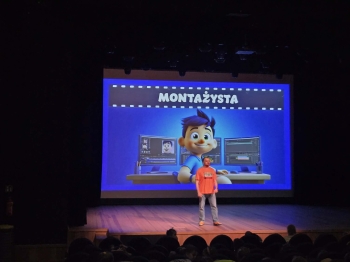 893fd03b-65b9-4ad6-a141-16896bb0eeea