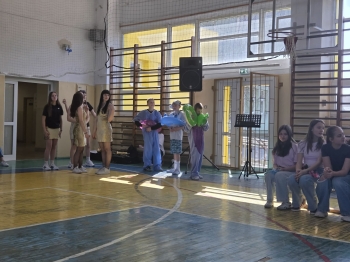 2bb5ad82-04bc-4b18-9bc7-cee5a4ce795b