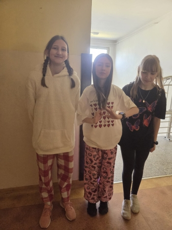 7a4cb60d-4efc-4bd4-9f93-362ca0dcf00e