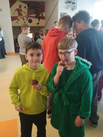 d0387fa7-3df0-475a-808b-fe7e6f117614