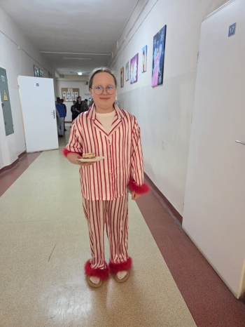 e6851272-1d45-4b2b-994f-d530a5e7e2ed