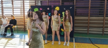 b748eab9-feff-4453-ae75-280a52a65a2d