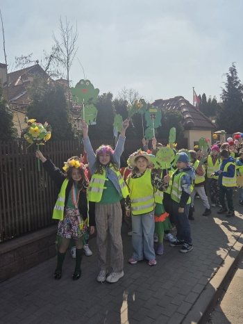 2db62dcb-4248-46bf-a4a8-b8fcc207169b