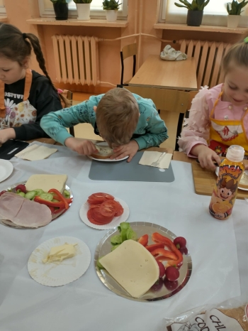 7e94fff6-5362-49b2-8a0a-fea0d4076774