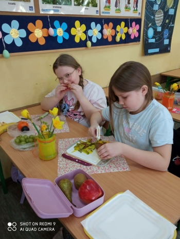 8b4e9892-fdfc-4a79-b587-5962f98d93c6