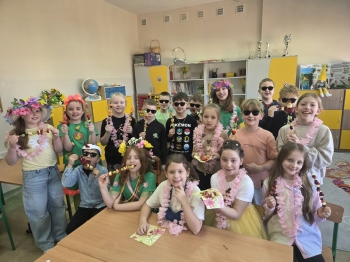 75e568a0-37c3-4b33-9cbc-e53fa569d8e2