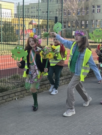 390e5bdb-a348-47e8-aa9d-40e2b20520bd