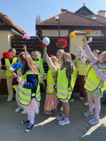 c9ea8f20-4f18-47be-9036-685007ff81ff