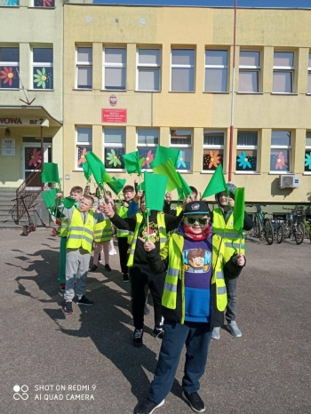 c723b66b-6971-40b0-a1b5-89713adf8281