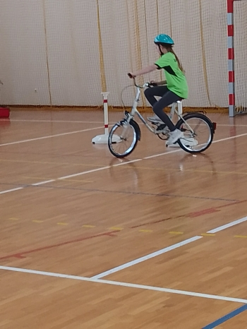 12e4ca07-c94e-4a69-b2f9-be5127509eb8