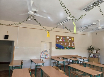 1ad5ceaf-e0a5-4e43-a73d-940e6e9baa75