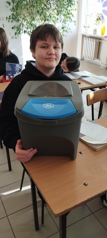 3b70dd82-732e-490b-b6ad-2a29d5d23bd6