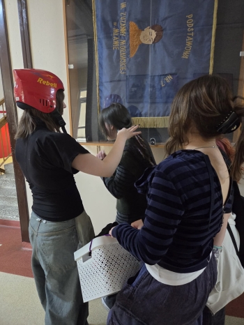 6f36dba8-8fcd-421f-99fb-f6bf2f5b7fdb