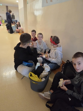 cbefa0e6-0c61-4b89-9e37-21fc1333d30a