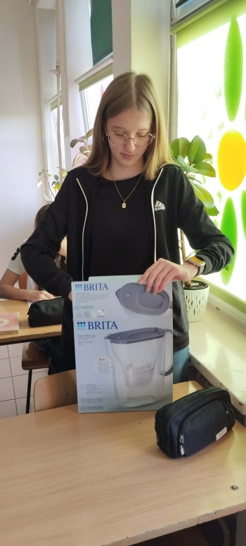 de56d463-6b3f-49b7-bf22-3f939b911a25