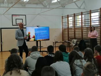 0ec7ab9e-928b-4b4f-89c7-bf364674ab3a