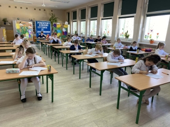 19d61090-5ff8-4db4-8303-92dbf941aba7