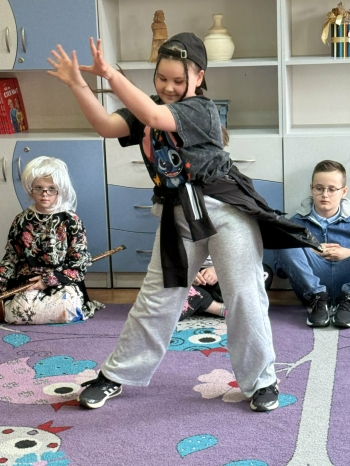 853b77d3-ef9e-4c87-b77b-48fb01e37291