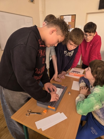 4445bbfe-be01-431a-9f29-9889b6235770