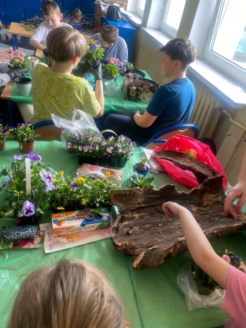 a5dcbd0a-f442-4196-ab41-f68234b62daa