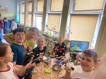 c07a0d1f-ff44-45de-b9d9-bcc81cfab190