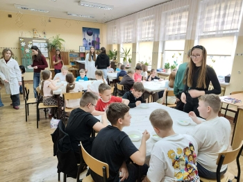 21de2ccf-d611-47c5-a8de-f1edb2d02958