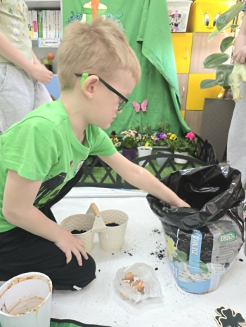 81df8f42-130f-42c7-8871-2c3dbf25555f