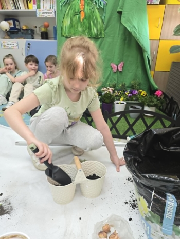 804a2a1a-5b3f-48f2-9173-aec26340be37