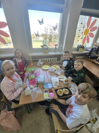 3ad0ae9a-4078-4759-9947-c2164cf8a915