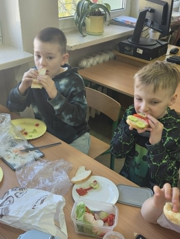 9295a4f6-bd7b-4ed8-8e0c-4c234f6aae59