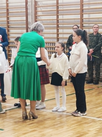 fa7c80d3-c624-4306-a807-af38e71c9284