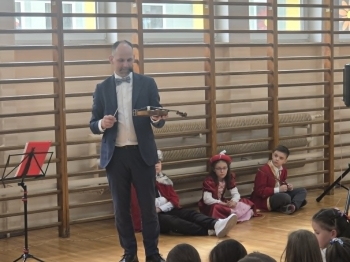 6089f540-e749-46bf-8bb1-7f33b21c6ba7