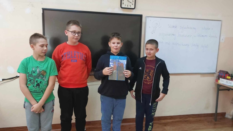 Lapbook na lekcji języka polskiego - Zespół Placówek Oświatowych nr 3 w
