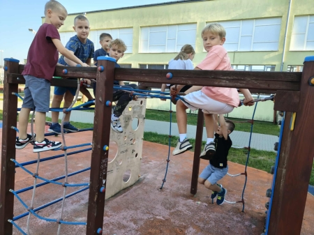 Lekcja wychowania fizycznego na świeżym powietrzu - czemu NIE!