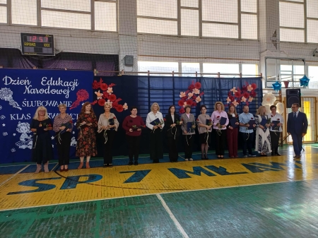 Dzień Edukacji Narodowej połączony z Pasowaniem na Ucznia.