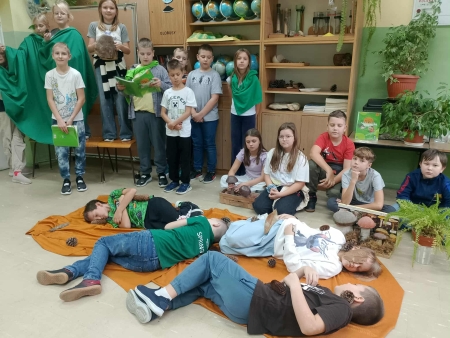 Lekcja przyrody w klasie 4a 