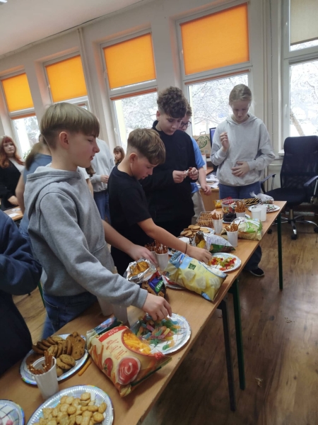 Andrzejki w klasie VI a