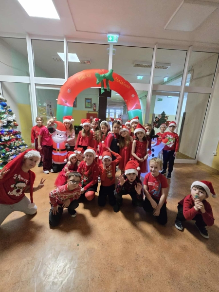 Szkolne Mikołajki – dzień pełen radości, uśmiechów i świątecznego klimatu!