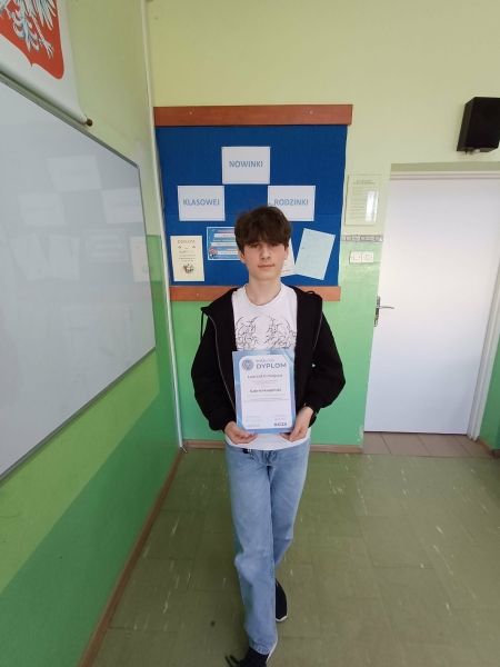 konkursu matematyczno-informatycznego InstaLogik