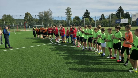 Z podwórka na stadion