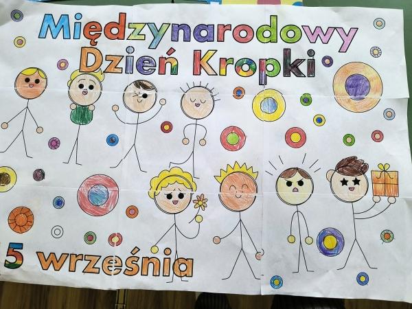Dzieciaki ze szkolnej świetlicy miały okazję do zabawy i rozwijania swojej kreatywności.