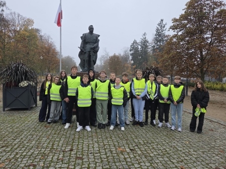Święto Wszystkich Świętych oraz Narodowe Święto Niepodległości to szczególny czas zadumy, 